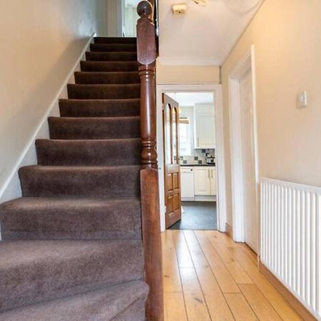 Kimmage Homestay Dublin Bagian luar foto