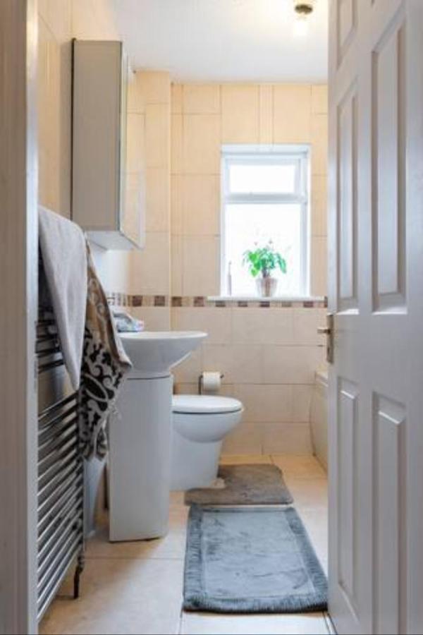 Kimmage Homestay Dublin Bagian luar foto